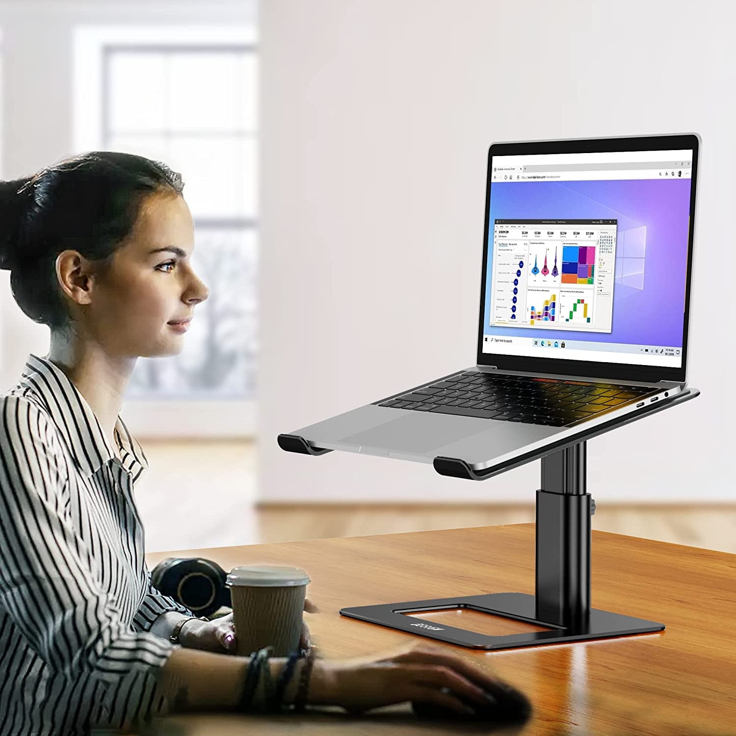 Ergonomic Adjustable Aluminum Laptop Stand - Universal Riser for 10-15.6" Laptops (Black)